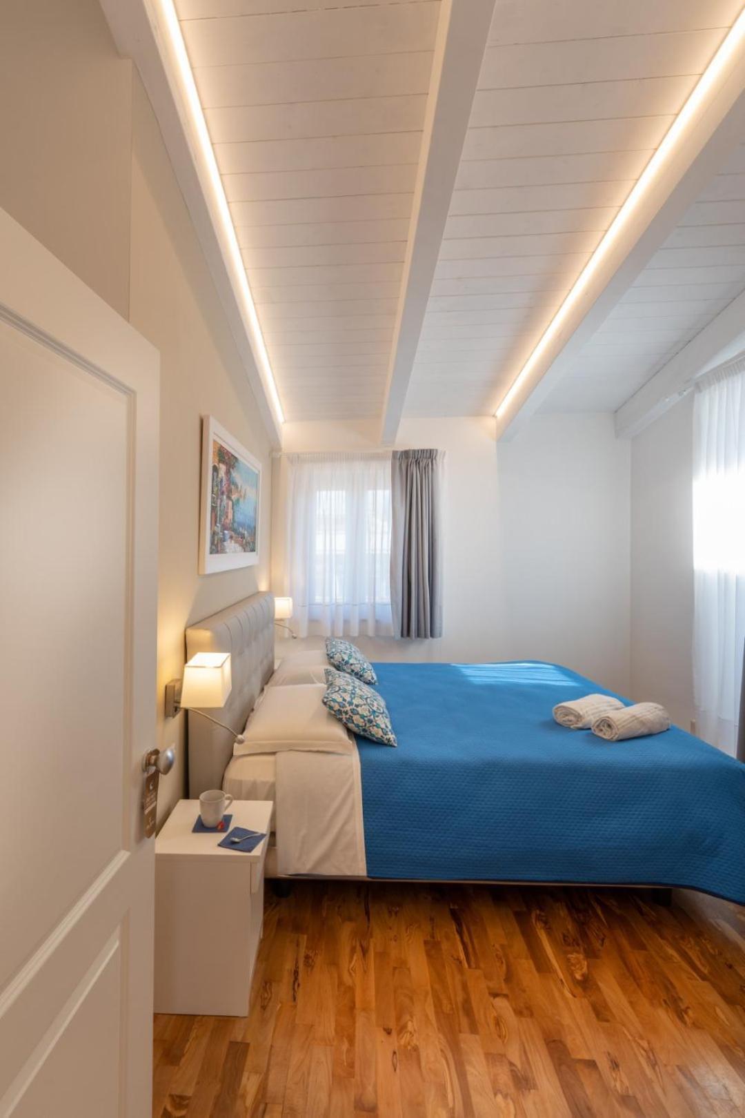 Hotel Coral White Sorrent Exterior foto
